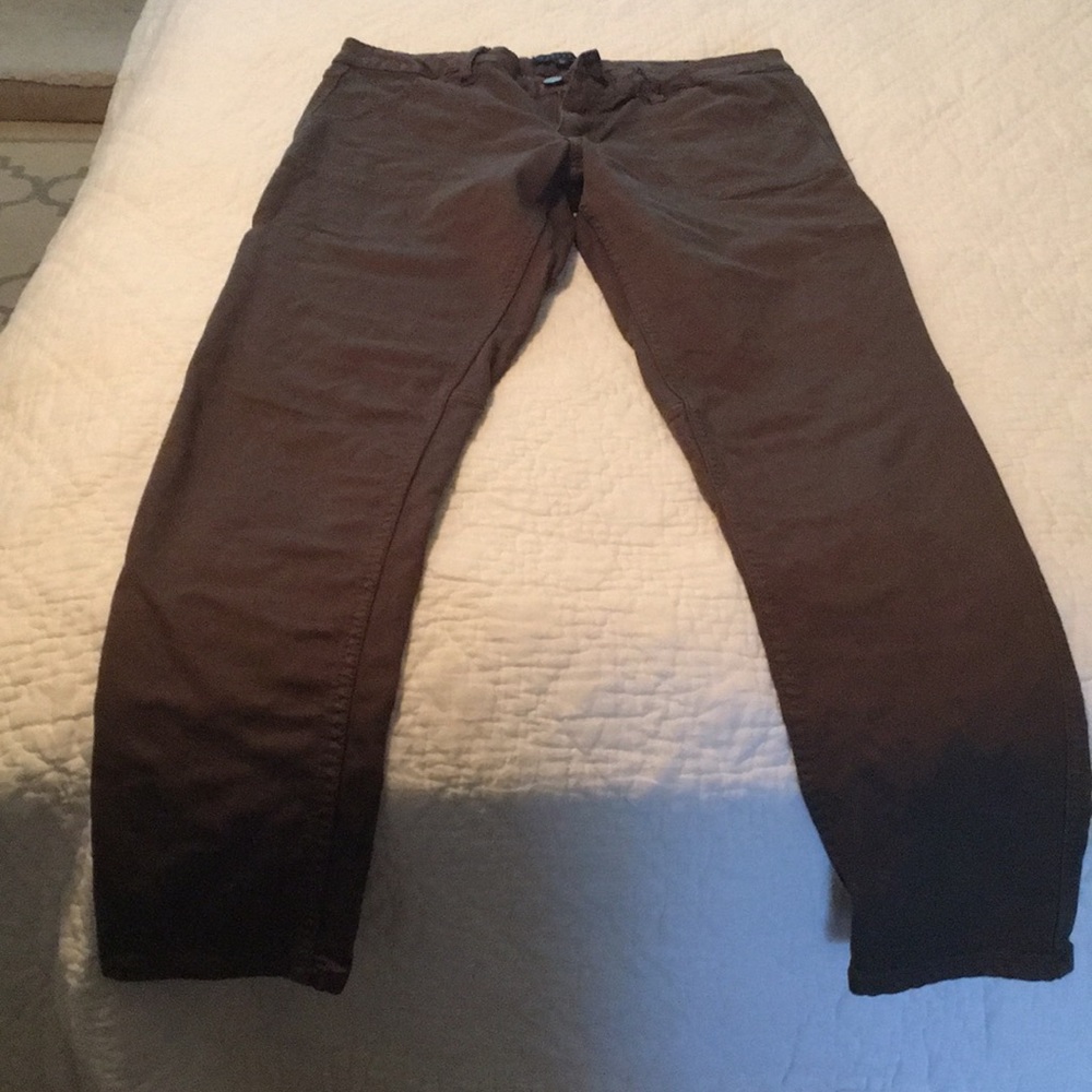 Military green skinny sanctuary size 30 pant